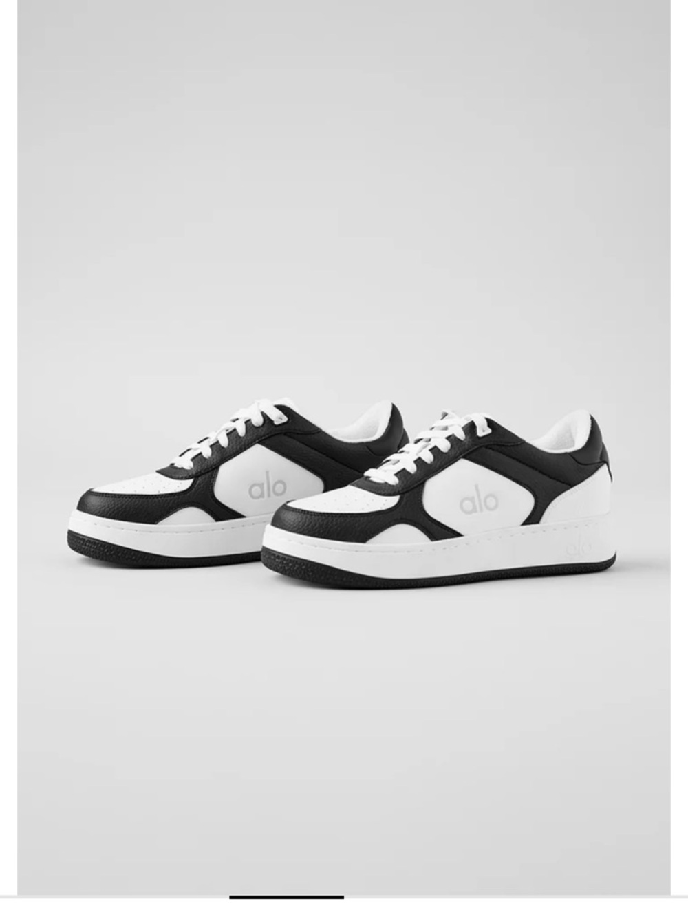 Alo Sneakers